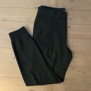 Babaton Harvey Pant size 6. Black. Used - good condition.
